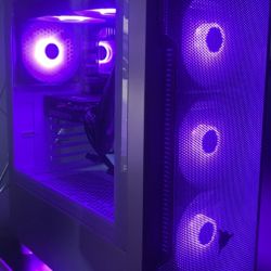 SkyTech Archangel Gaming PC + (accessories)