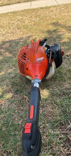 Echo SRM 225 like new