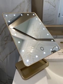 Lurella Vanity Mirror (Brand NEW in Box)