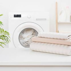 CRYSTAL CLEAN WE PICK-UP  LAUNDRY SVC 