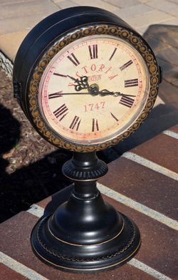 Antique Vintage Clock $1