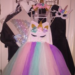 Light-up Unicorn Dress Size 5 6 LED Lights Costume B-day Dress Up 5 Pieces $15 u-pickup Poinciana Kissimmee 34758