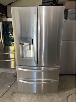 Refrigerator LG