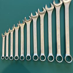 Combination Wrench Set 11pc. 3/8”-1”. Stanley # 85-450