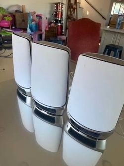 Netgear Orbi 963 router and 2 satellites