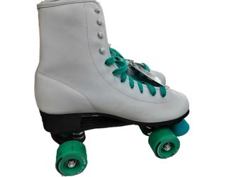 C Seven White