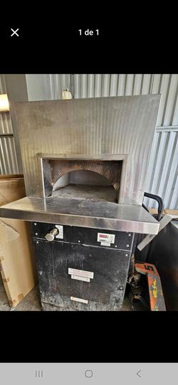 Pizza oven
