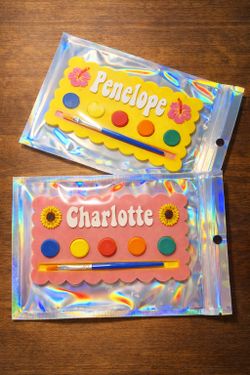 Personalized paint palettes for kids! 🎨
