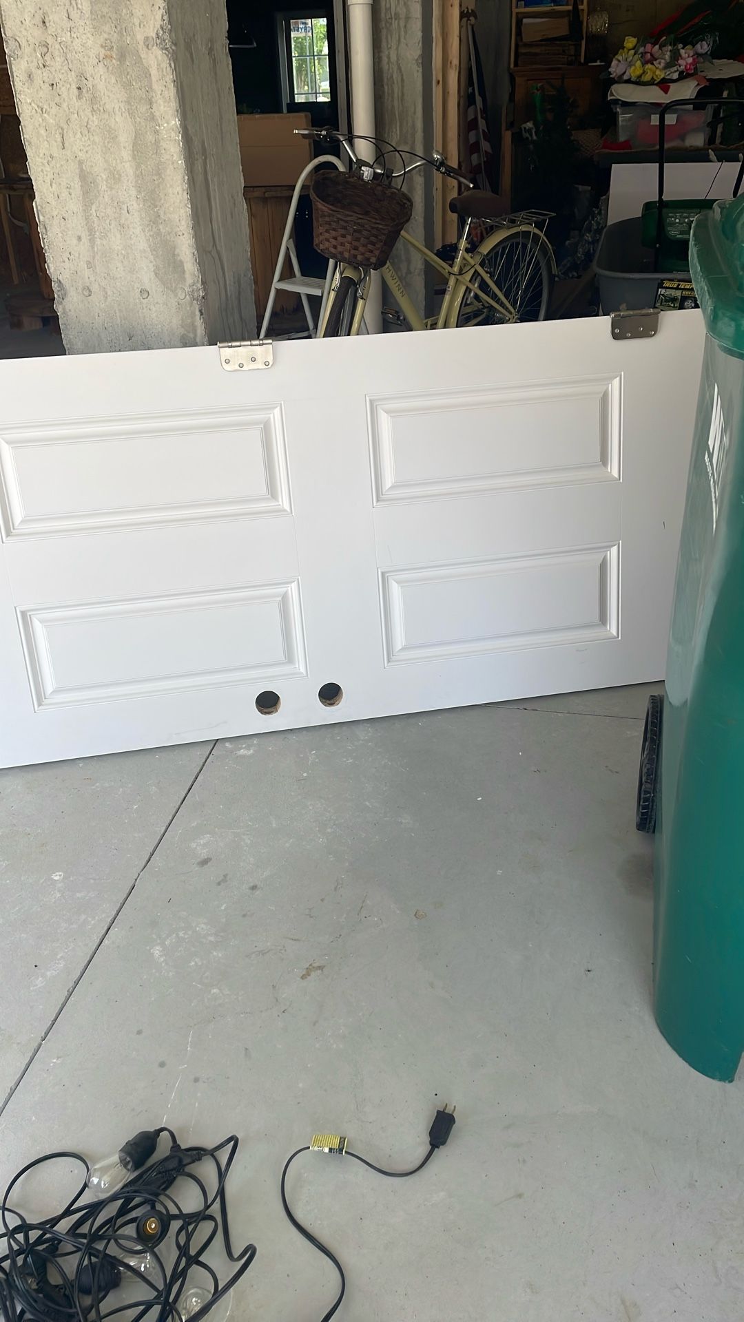 Size In Pictures, exterior six panel door almost new