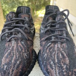 Authentic Adidas Yeezy Boost 350 V2 “ MX Rock” Size 9 Mens