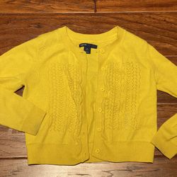 Gap Cute Yellow Sweater For Girls S(6/7)