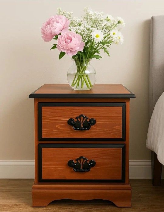 Vintage 1980s Nightstand with Drawers