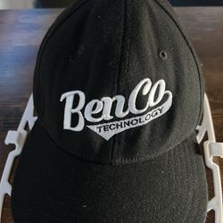 Vintage Under armor hat