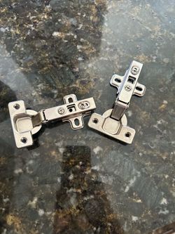 Cabinet Hinges