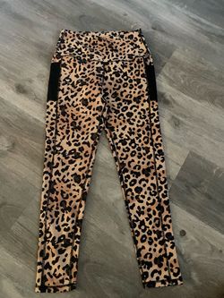 Medium leopard leggings
