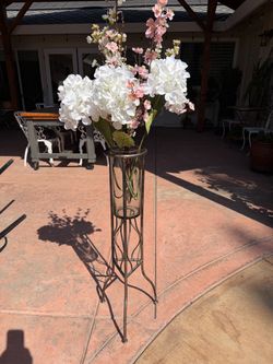 Wrought Iron Floor Vase Stand