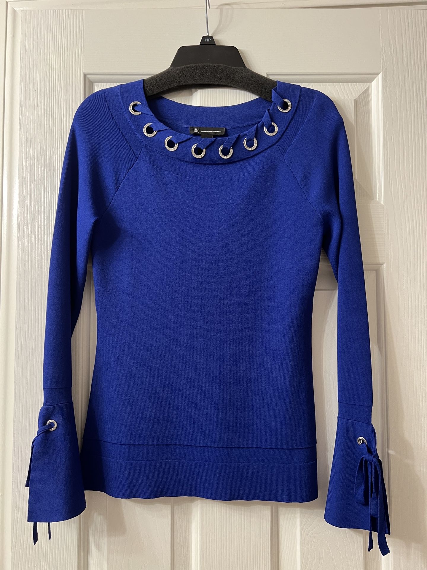 Woman’s Sweater