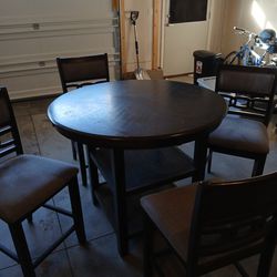 Dining Room Table + Chairs