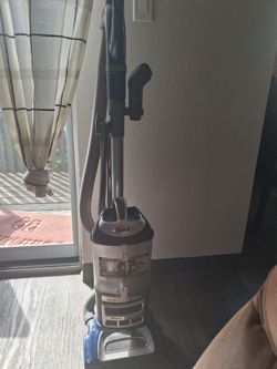 Shark vacuum