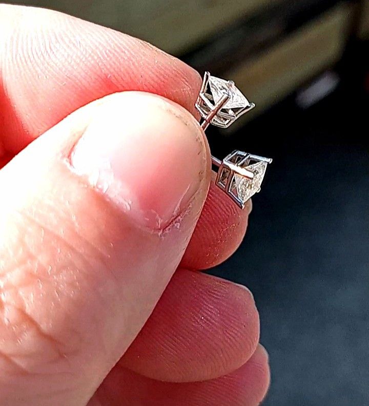 Princess cut 3/4 carat diamond earrings