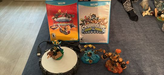 2 WiiU games, 1 Skylanders Portal of Power, 3 Skylanders: SWAP Force toy figures,