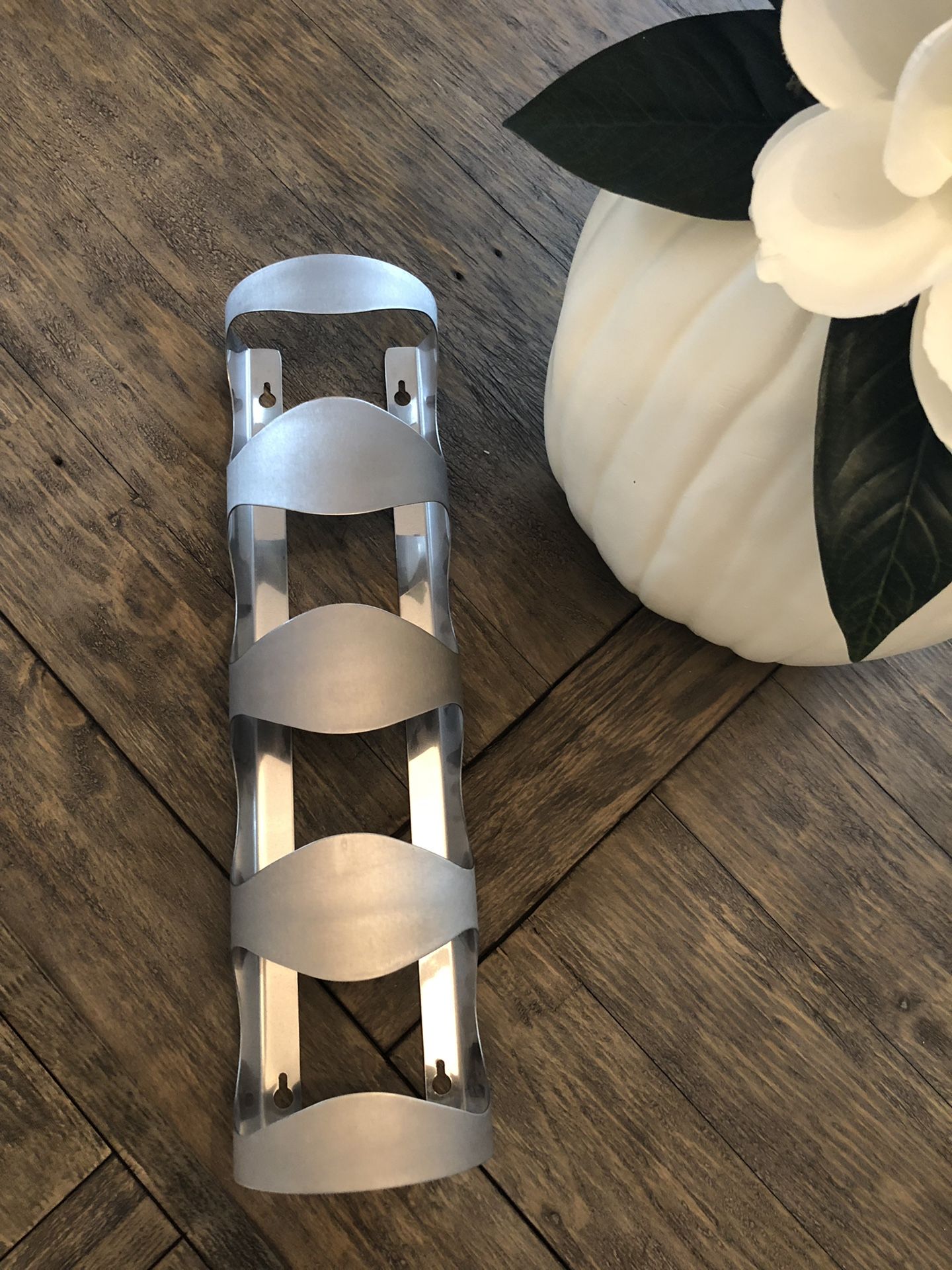 Stainless steel winerack