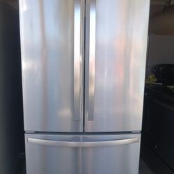 Refrigerator Stainless 