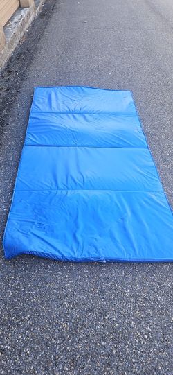 TRI Fold Gymnastics Mat