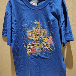 Disneyworld 50 year T-Shirt Disneyland Resorts Castle Princesses Mickey Mouse LG