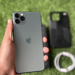 iPhone 11 Pro Max Mint Condition 