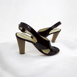 Bettye Muller Patent Leather Open Toe Sling Back  Strap Designer Shoes Wood Heel in Size 38M 
