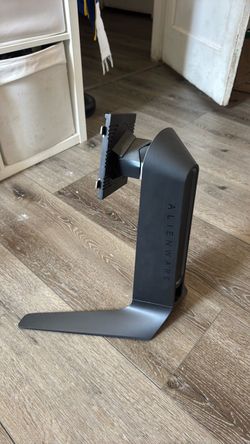 Alienware Monitor Stand