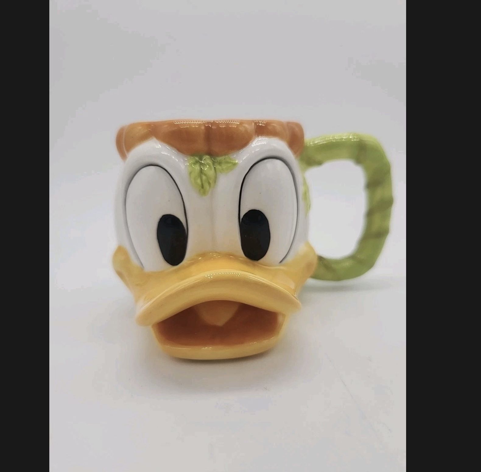 Disney Parks Donald Duck Happy Halloween Pumpkin Jack-O-Lantern Coffee Mug 