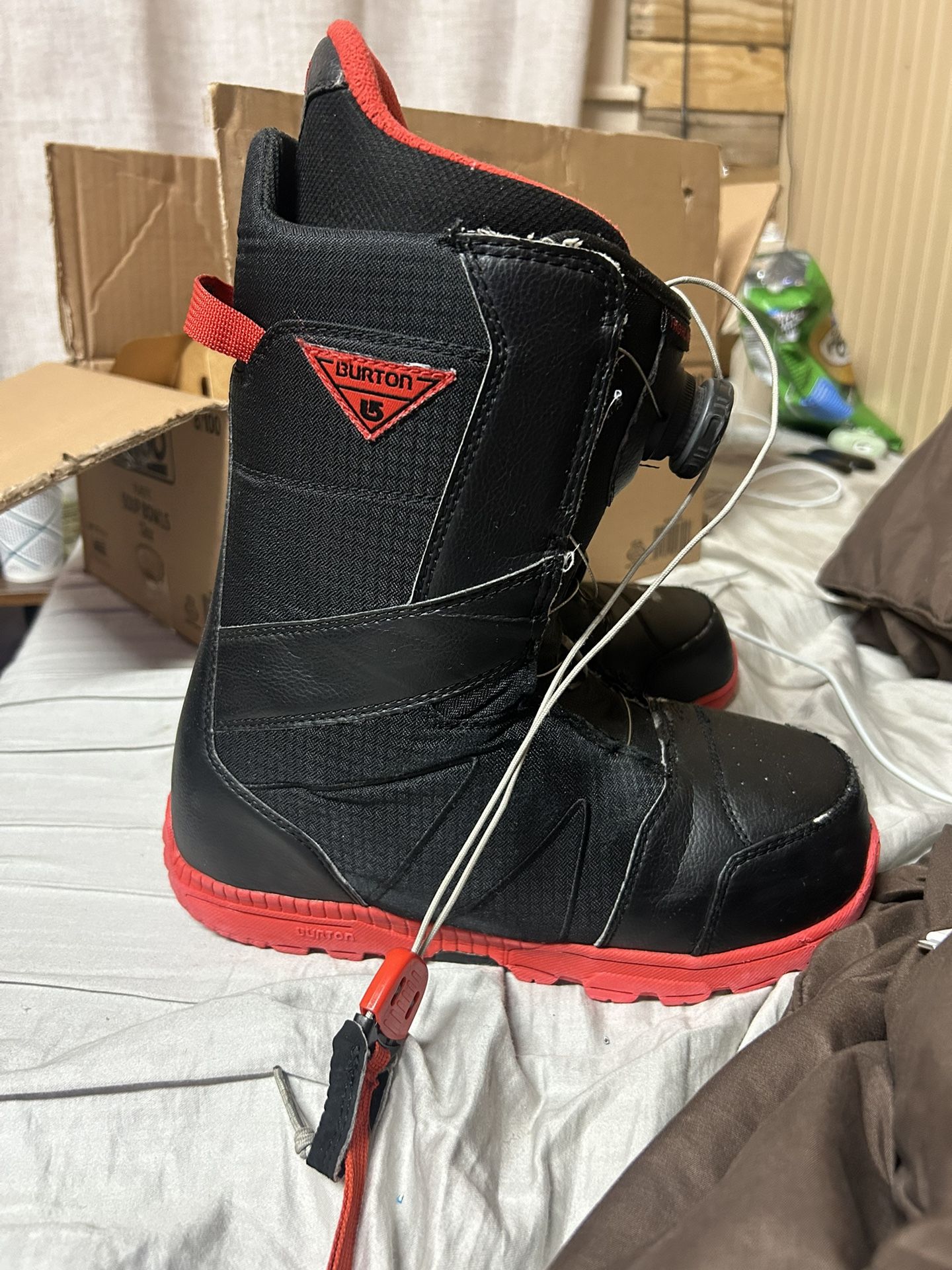 Burton Boa Snowboard Boots Size 7.5