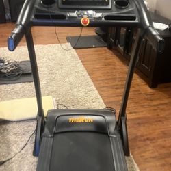 Treadmill With Incline 