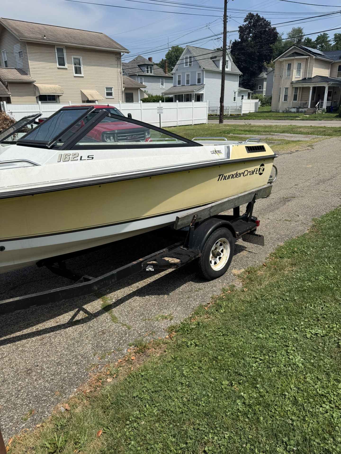 1985 Thudercraft Boat. 