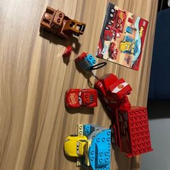 LEGO Duplo Disney Cars Flo’s Cafe