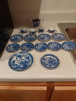 REAL LEGIT MADE JAPAN PORCELAIN FIR DECORATIONS OR COLLECTIBLE