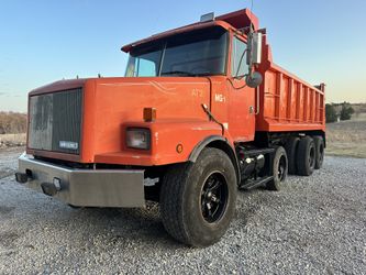 1991 Volvo Dump Trucks