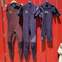 3 Wetsuits Quiksilver Vissla Surfing 