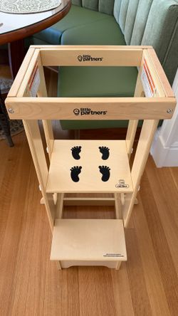 Little partners learning tower