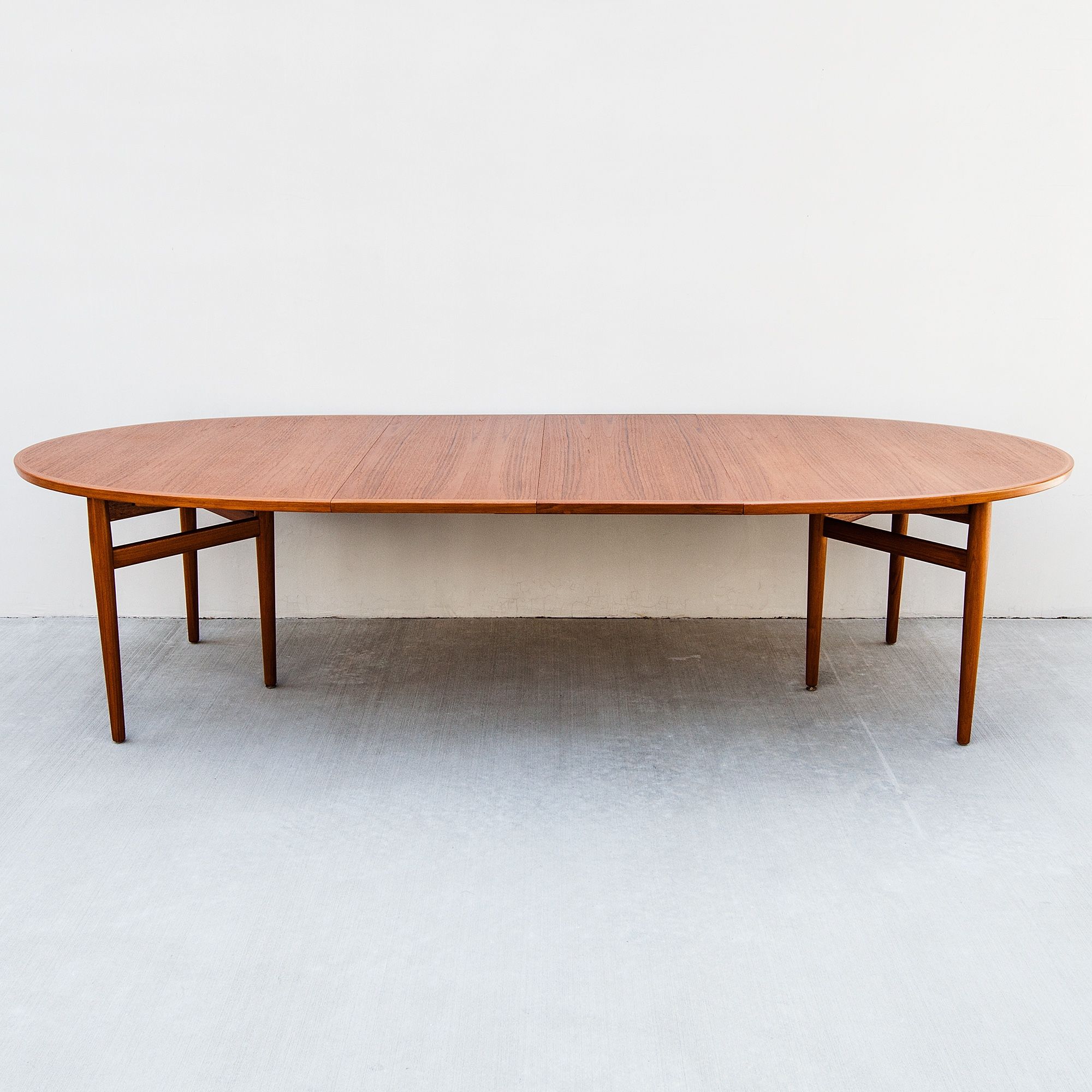 Arne Vodder Model 212 Expandable Teak Dining Table, Denmark 1960s