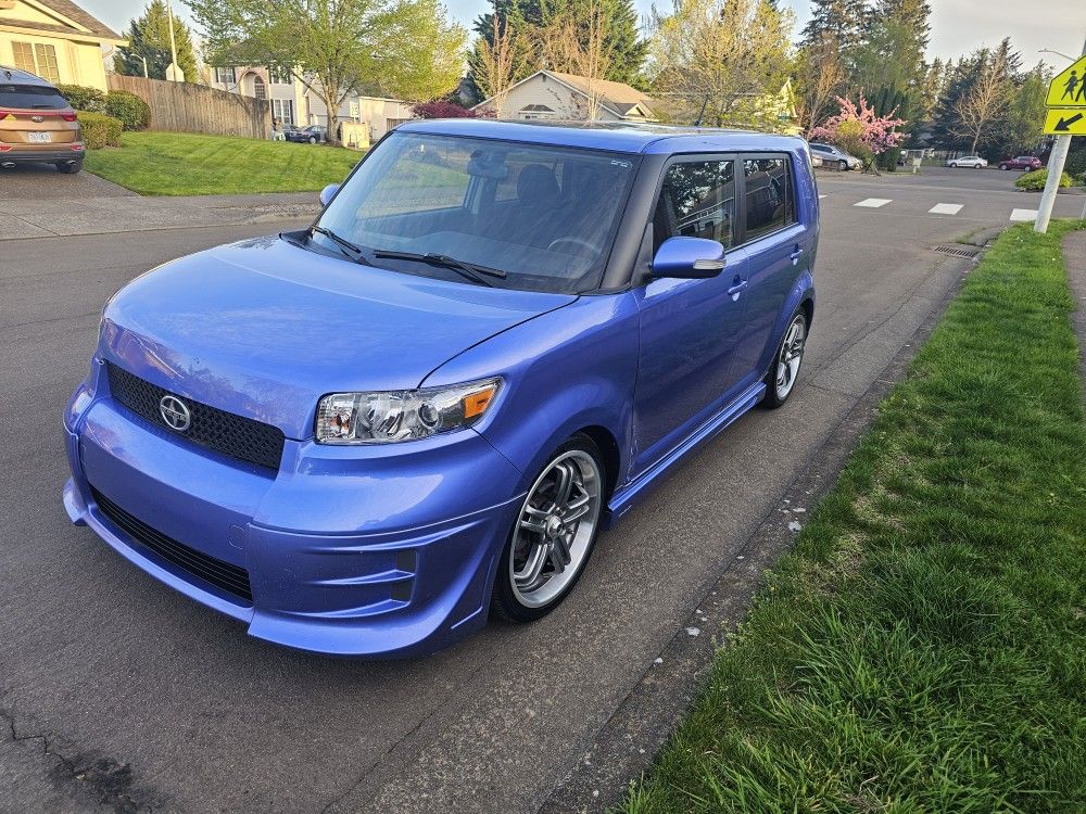 2010 Scion xB