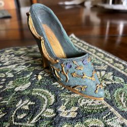 Mini Victorian Shoe Collectible 