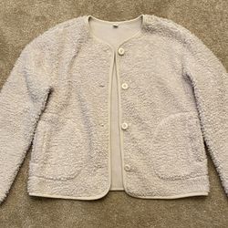 UNIQLO FLUFFY YARN FLEECE  SWEATER 