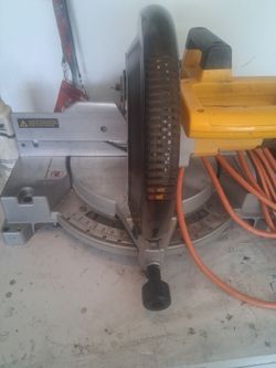 Dw705 miter saw with brand new Diablo 12" blade