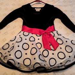 Little Girls Adorable Clothing