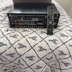 For sale: Marantz AV Receiver SR 5014
