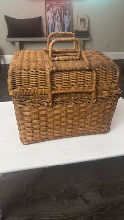 Vintage Picnic Basket