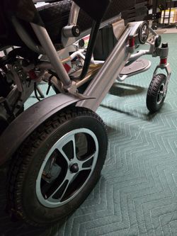 Vive Electric Wheel Chair